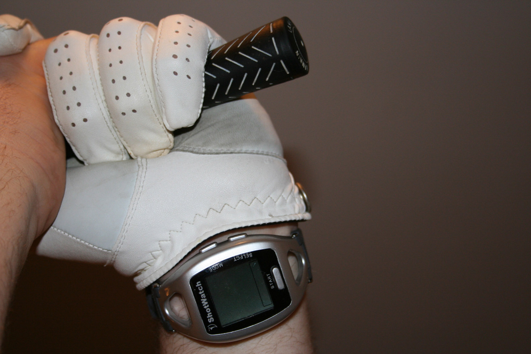 Golf Grip Measurement Device Uses FlexiForce Tekscan